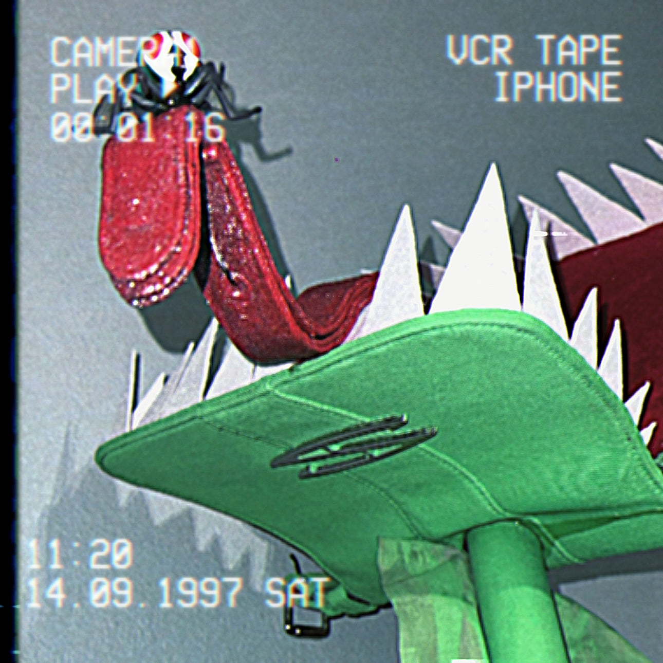 LIMITED XXX 008 - VENUS FLY TRAP ART BAG