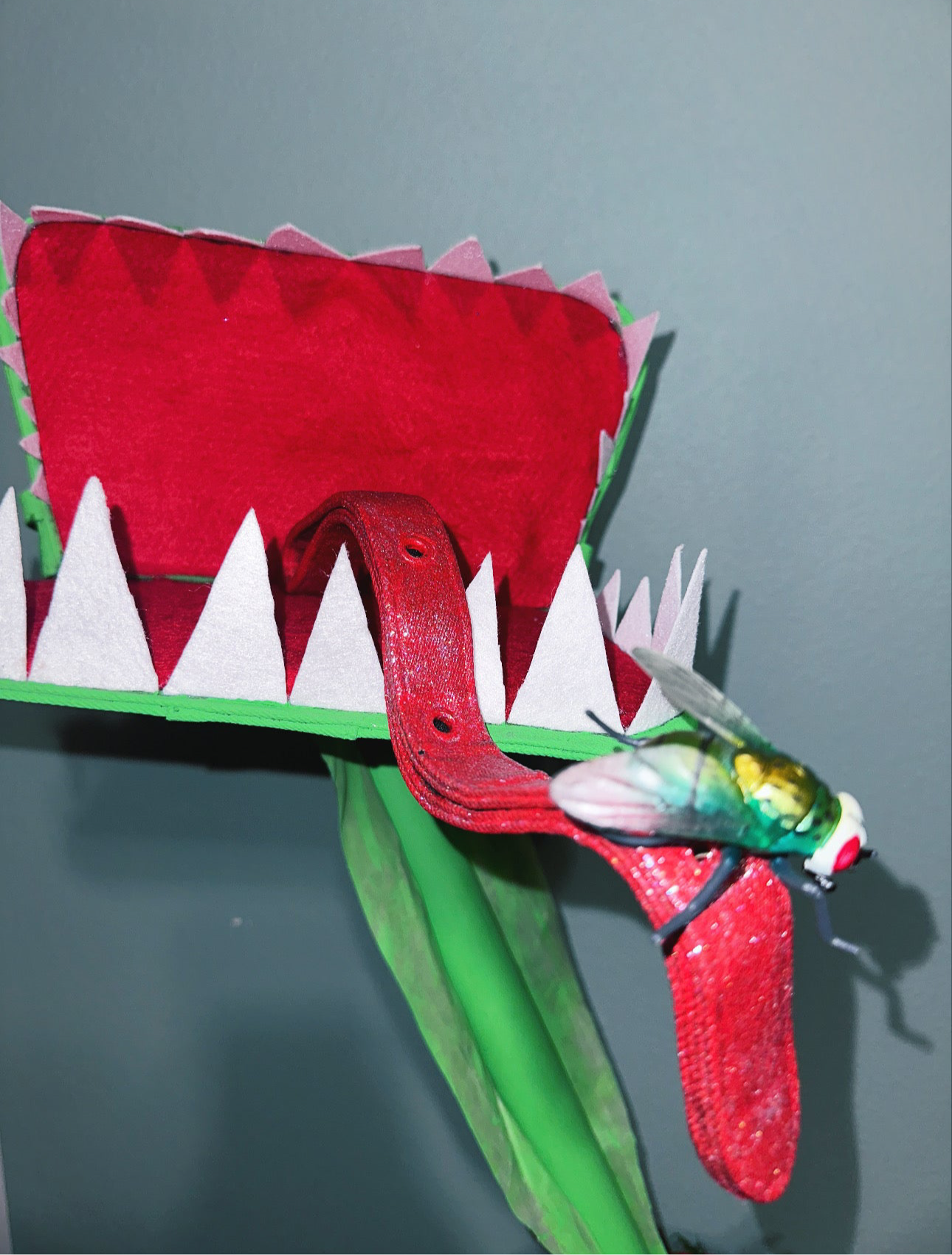 LIMITED XXX 008 - VENUS FLY TRAP ART BAG