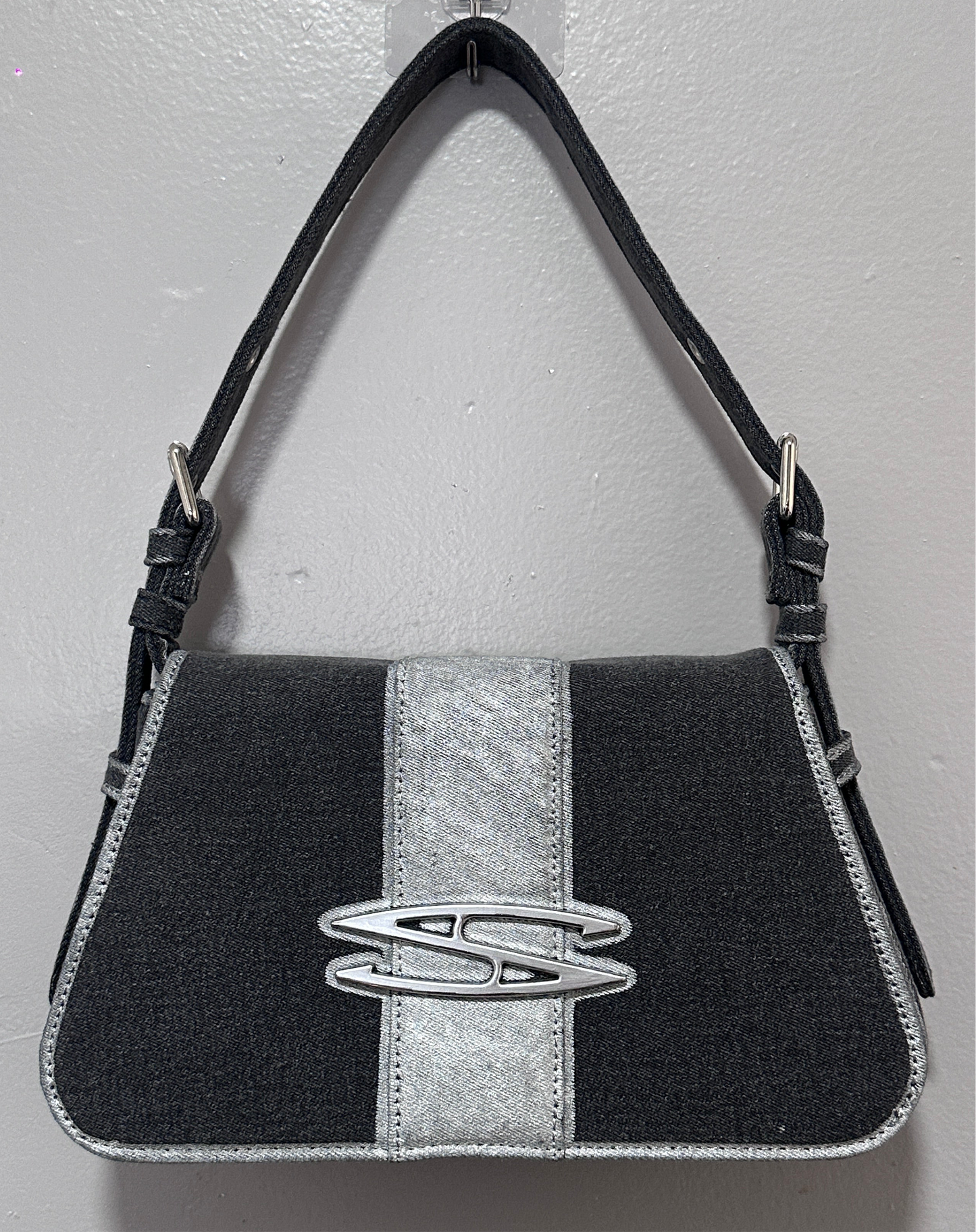 LIMITED XXX BAG 002
