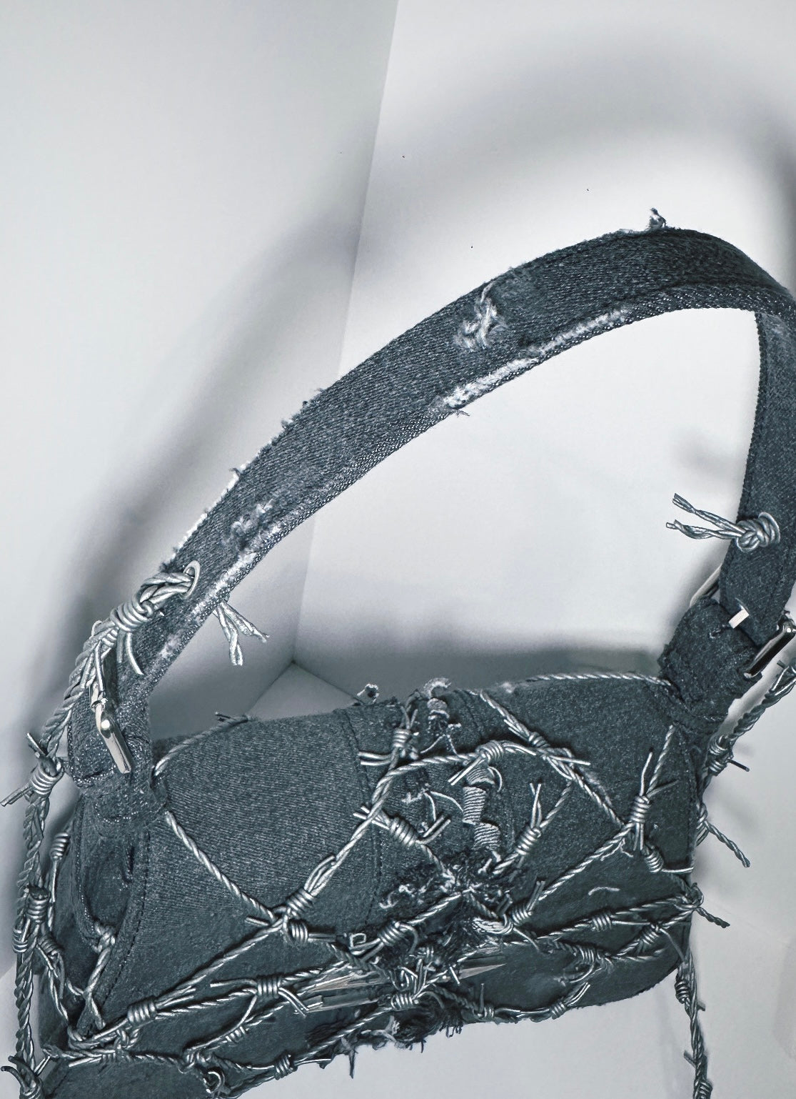 LIMITED XXX 007 - BARBED WIRE BAG