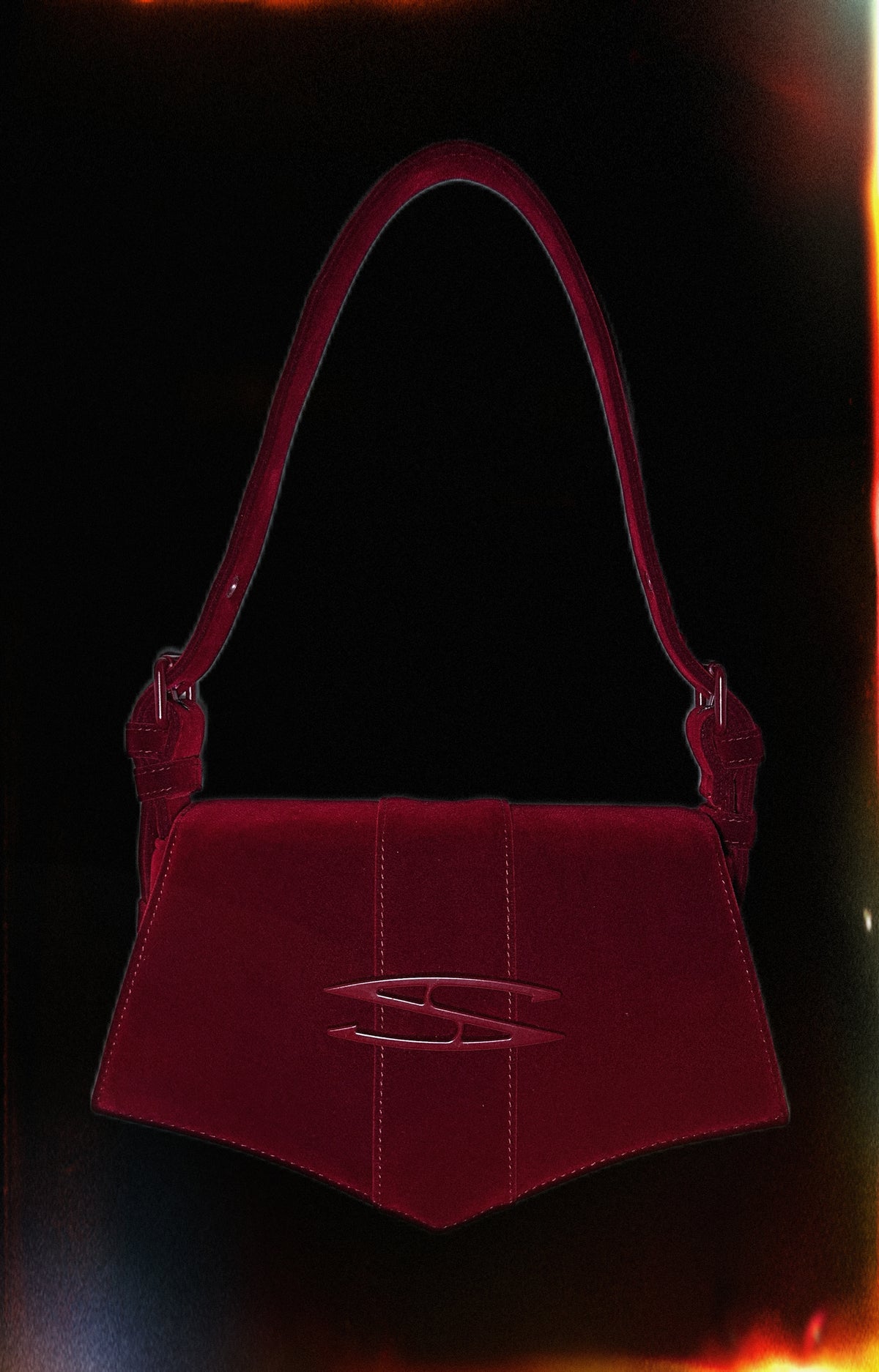 ICON SHOULDER BAG