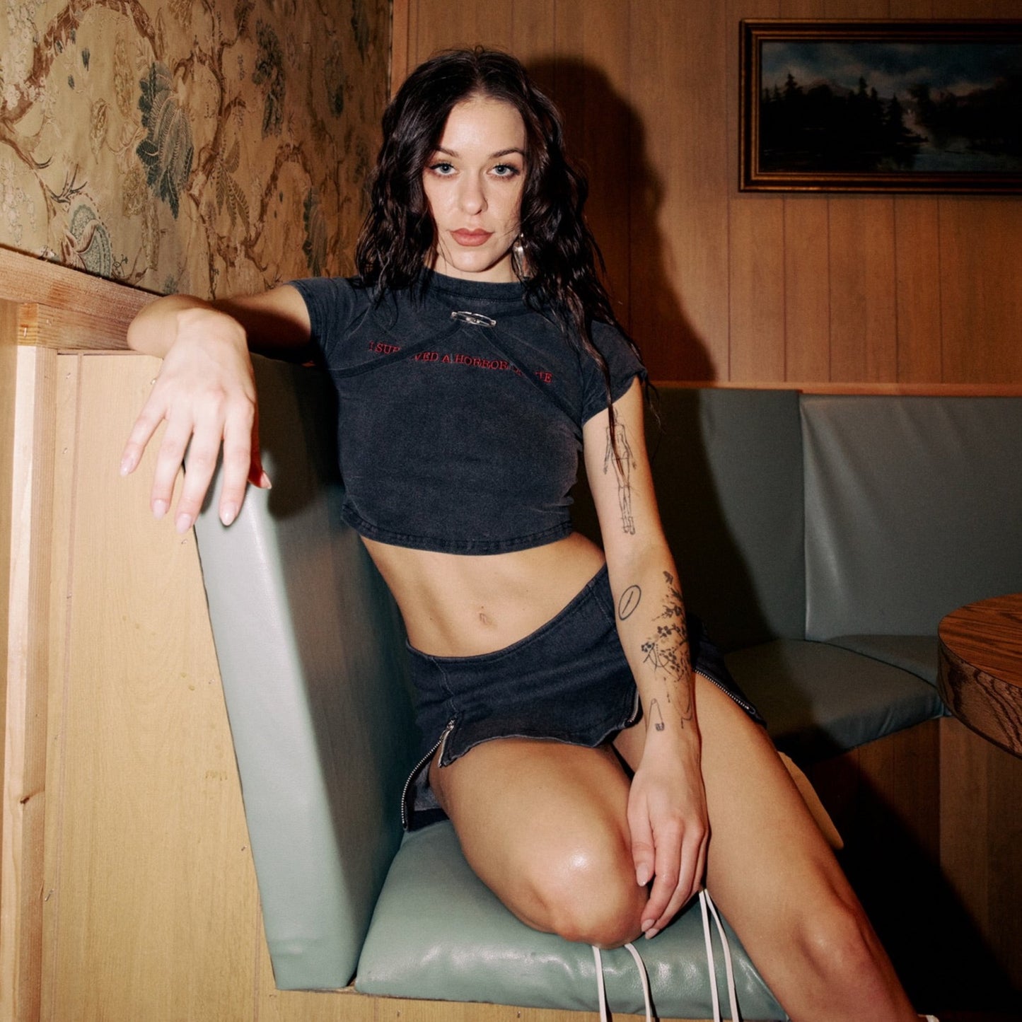 VALERIA BABY TEE